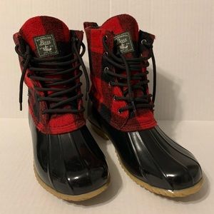 G. H. Bass & Co Boots - 9